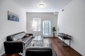 Private 2Bdrm Apartment Convenient to All